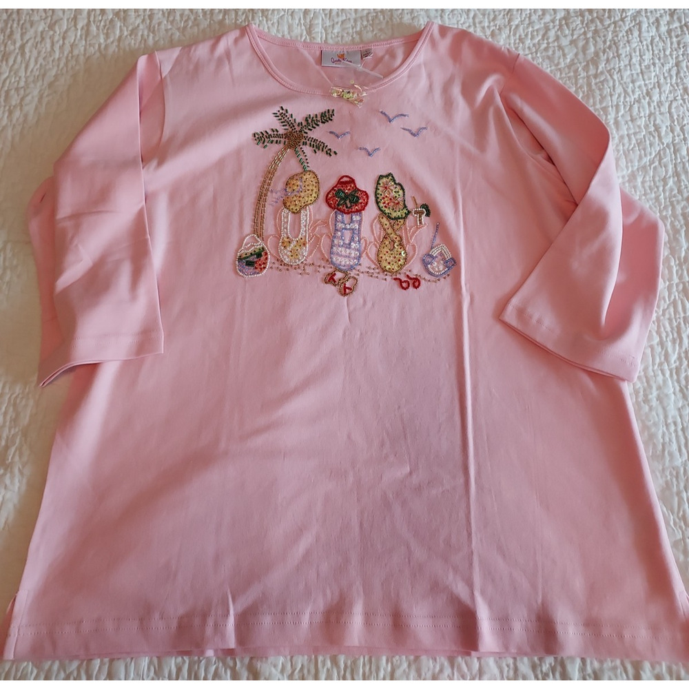 Quacker Factory Knit Size L New Two-sided Beaded Shirt Pink Tropical theme NWT